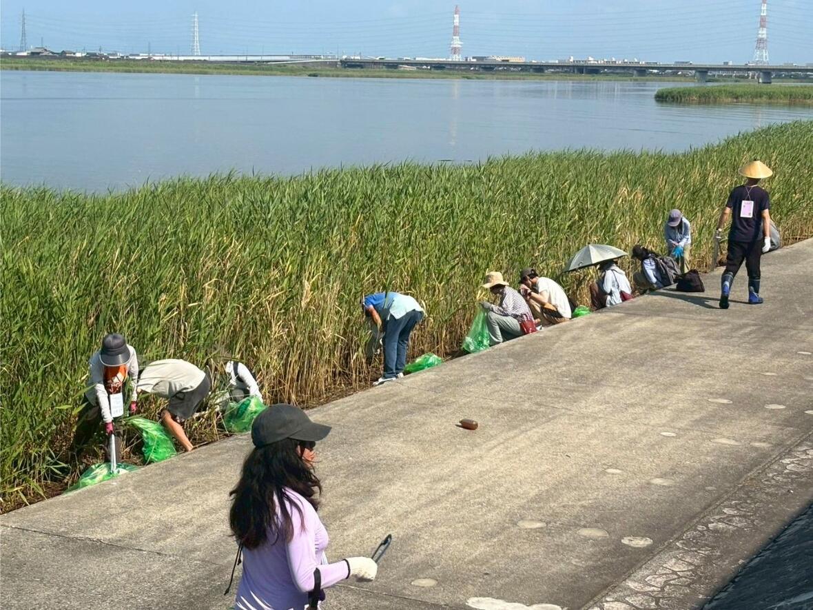 名古屋市中村区の永代供養墓・樹木葬の願隆寺　ゴミマイナスワングランプリの様子