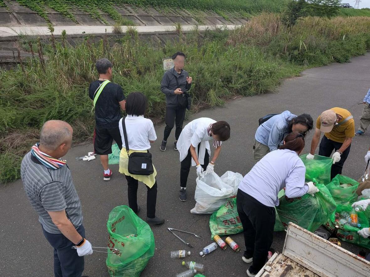 名古屋市中村区願隆寺主催の清掃ボランティア活動「いいゴミ拾い」